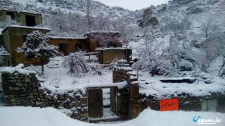  اقامتگاه بوم گردی باباحسین کوهستان - داراب  